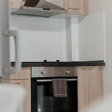 Banana Leaf House شقة بوليخرونو