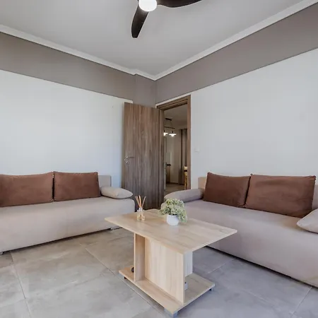 דירה Banana Leaf House פוליכרונו